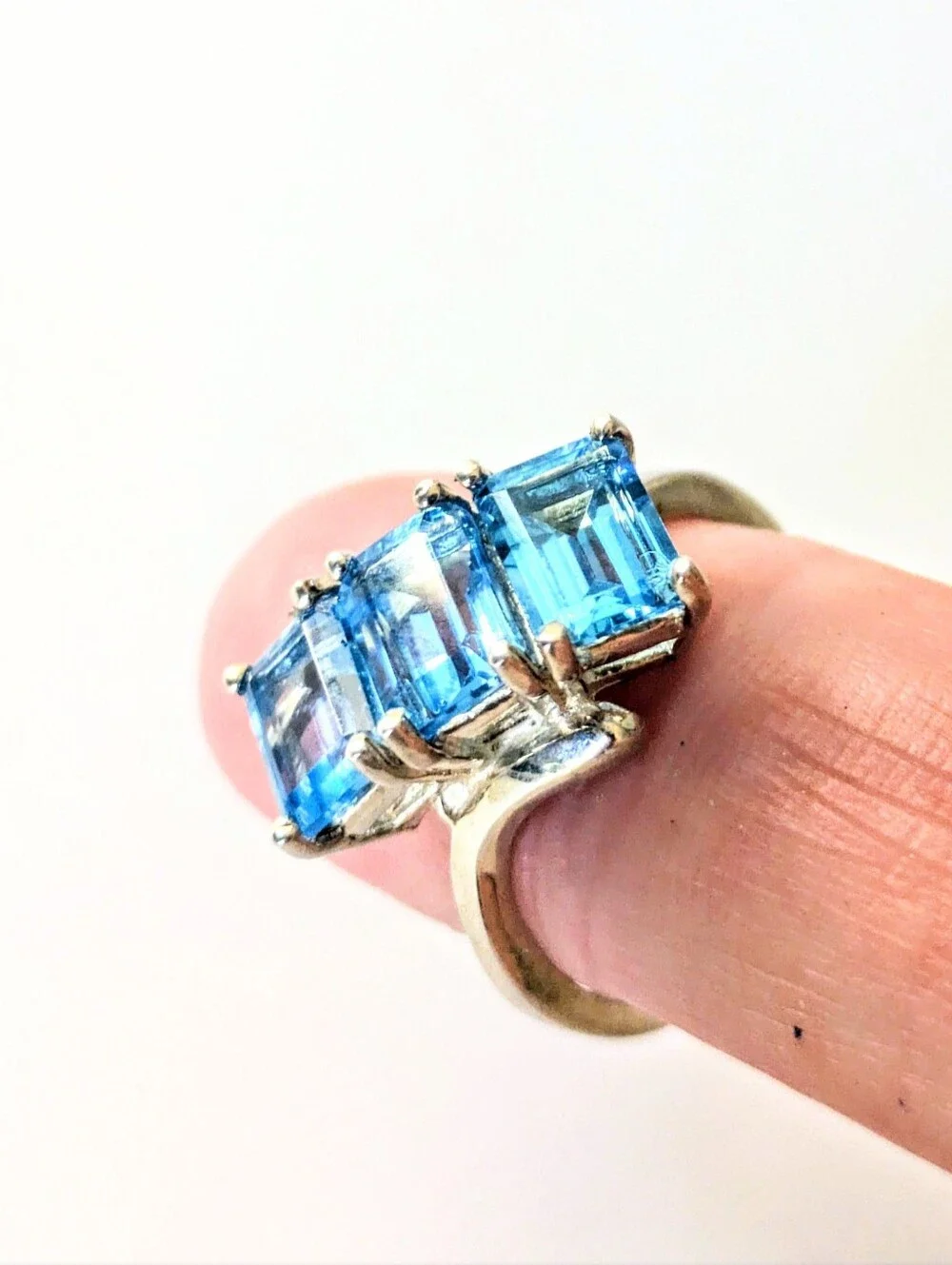 Sterling Silver 3.90 CTW Emerald Cut Swiss Blue Topaz Vintage Ring Size 6.5